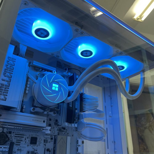 PC Ryzen 9 7900X with 32GB DDR5 6000MHz, new