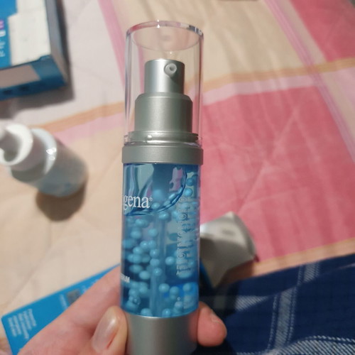 Neutrogena serums set new