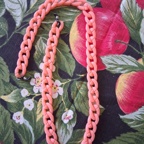 Glasses Chain coral color like new