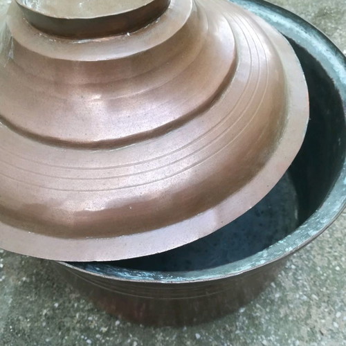 Copper pots used, set of 3 with lids, small, medium, large