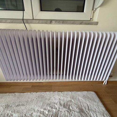 Heating radiators like new, 8 units plus 2 extra, 276 sections total