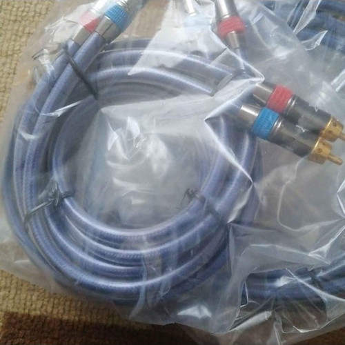 RCA to RCA cables new, set of 4, 1 meter each