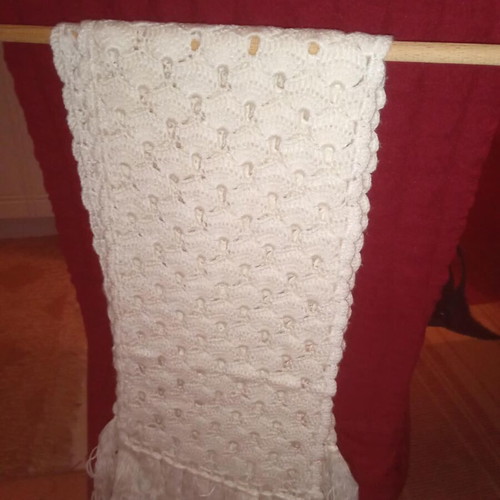 Knitted scarf handmade new with fringes