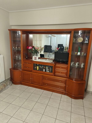 Σκρινιο σε άριστη κατάσταση σαν καινούργιο