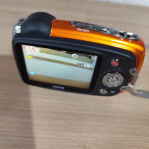 Fujifilm FinePix XP50 digital camera like new, waterproof and shockproof