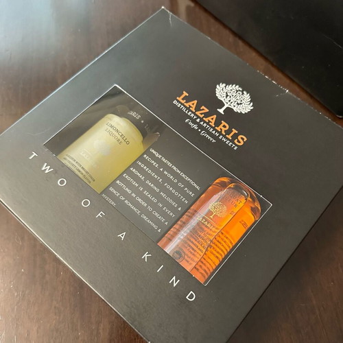 Lazaris gift set with 2 liqueurs in glass bottles new