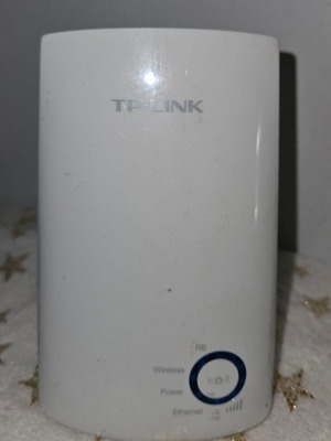 Wi-Fi Extender Wi-Fi Repeater like new