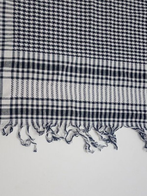 Scarf 95x95 cm like new