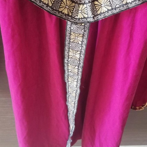 Medieval Princess Costume with Velvet Crown like new