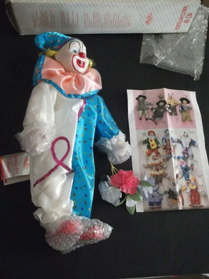 Porcelain Clown Doll Chester the Jester D-41 1992 40 cm new