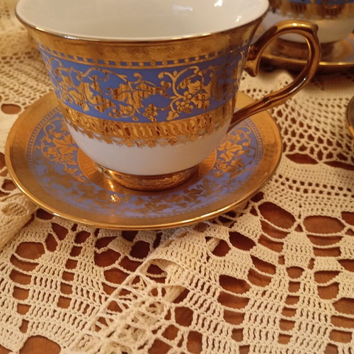 Vintage coffee and tea set like new with golden details