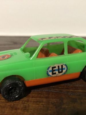 Vintage Fiat 127 plastic toy car used, scale 1/36 by Grecostyl