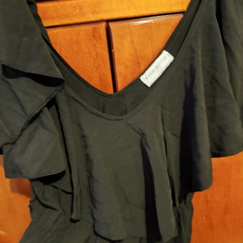 Black dress Freestyle like new with nice bust