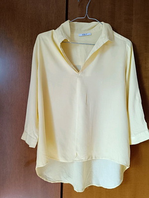 Yellow airy shirt size S like new with elbow-length sleeves
