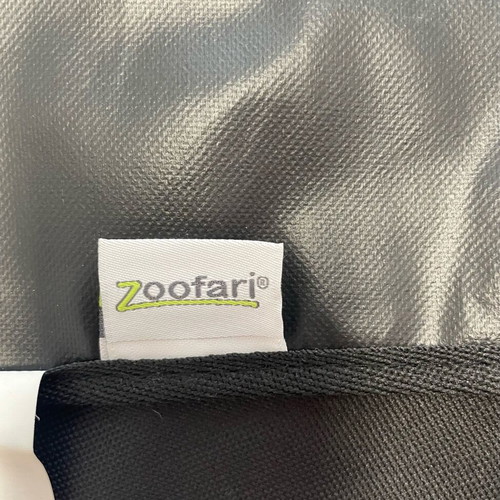 Zoofari car protective cover for pets like new, black