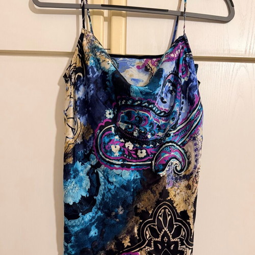 Women's satin top size M like new, multicolored