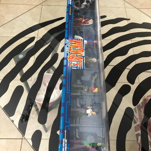 Wildcats 7-figure PVC set like new, Jim Lee, DC Direct