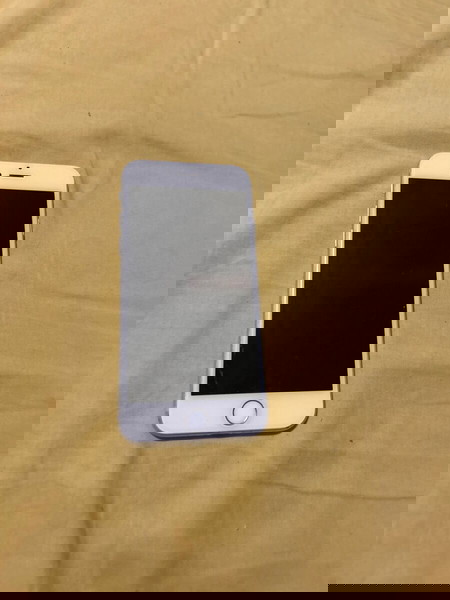 iPhone 7 White