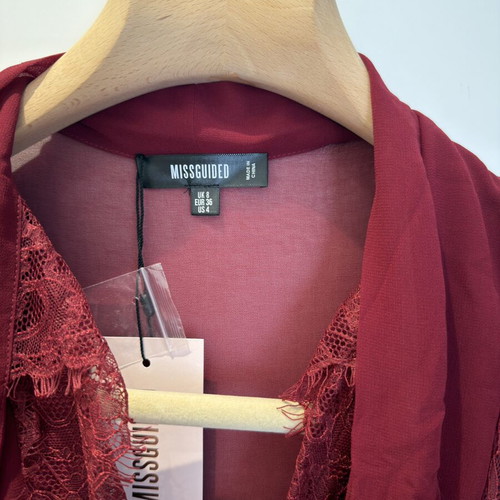 Missguided burgundy lace dress new, size S M