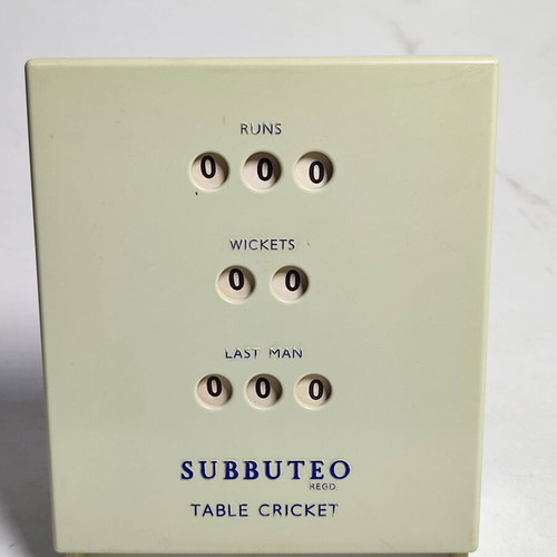 Subbuteo table cricket score counter like new from 1975