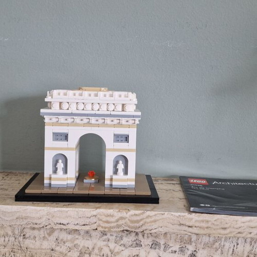 Lego Architecture 21036 Arc de Triomphe like new