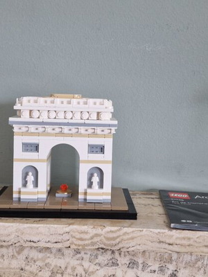 Lego Architecture 21036 Arc de Triomphe like new