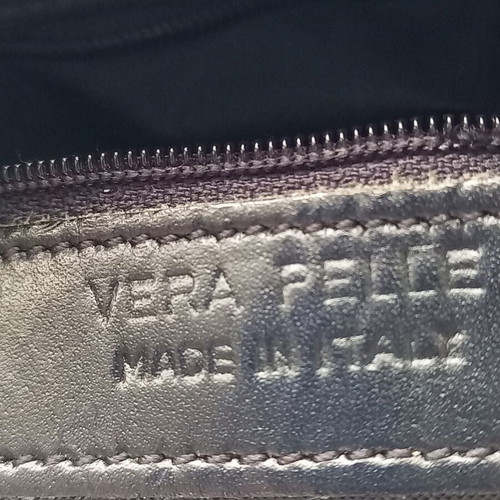 Vera Pelle leather handbag like new, black and white