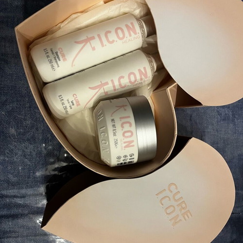 Icon Cure σετ καινούργιο με σαμπουάν, conditioner και σπρέι