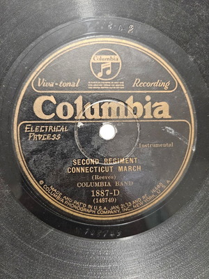 Columbia 78 rpm record used, traditional genre