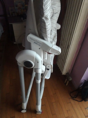 Highchair lightly used