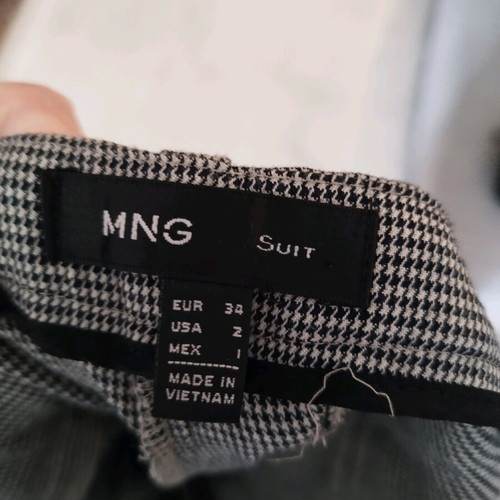 Mango women's checked black and white pants like new size 34