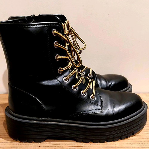 Pull & Bear women's boots new, black size 39 faux leather