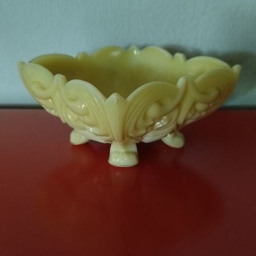 Fenton vintage yellow custard glass footed bowl with butterfly pattern