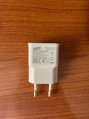 Samsung USB charging adapter used