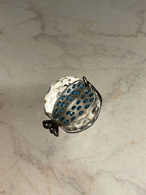 Pomegranate with blue detail like new