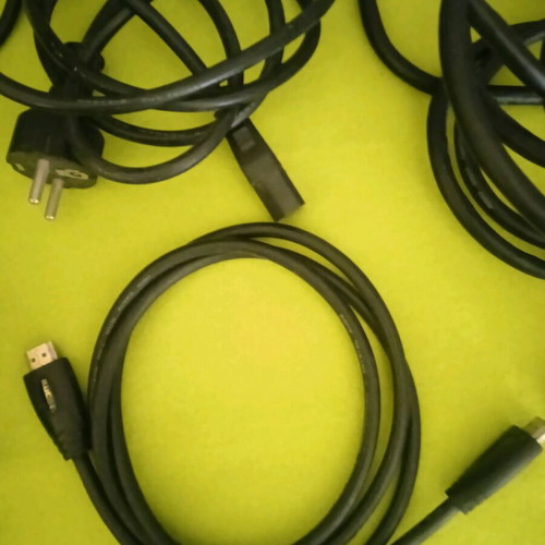 Various audio, video and power cables used, pack of 8 pieces