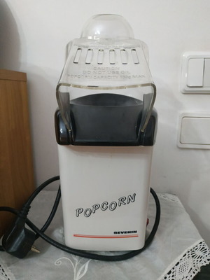 Μηχανή pop corn σε πολύ καλή κατάσταση