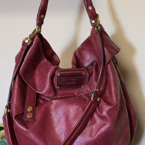 Marc Jacobs leather shoulder bag used, burgundy