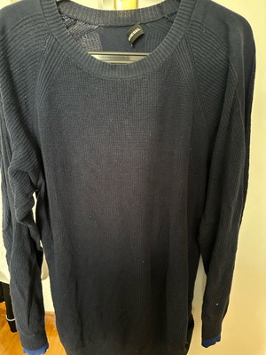 Diesel men's thin knitted sweater used, size Large, blue
