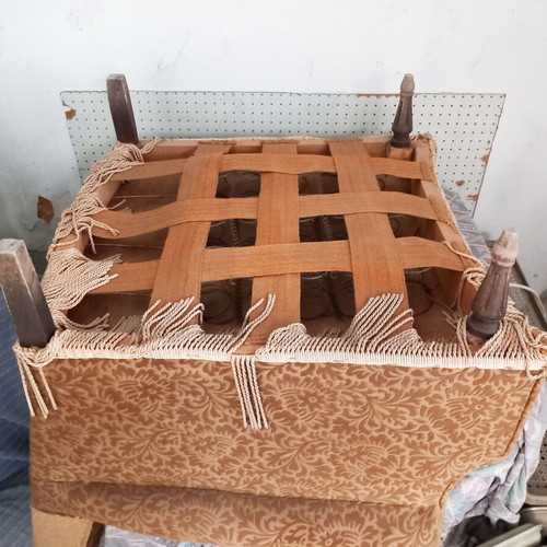 Englezakis living room set used, needs renovation