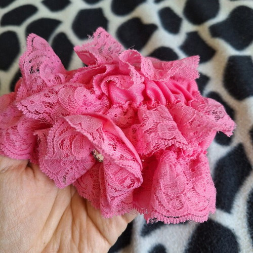 Fuchsia hat with lace like new for newborn baby