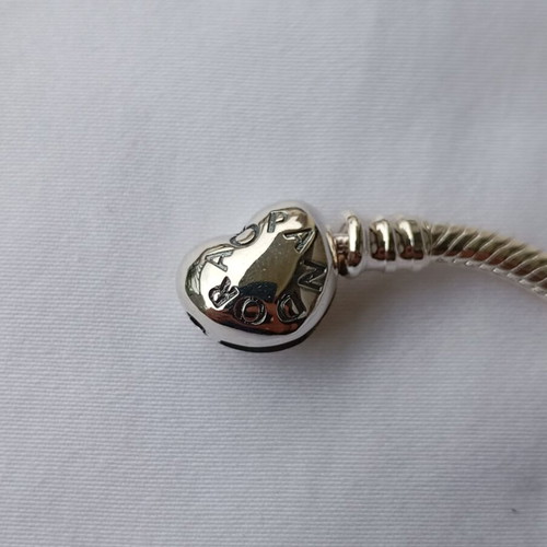 Pandora Snake Chain Bracelet with Heart Clasp silver, like new