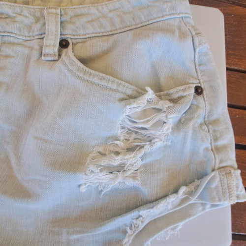 Volcom Women's Denim Shorts Like New with Front Rips