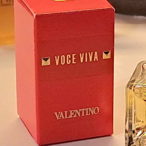 Valentino Voce Viva perfume miniature, new