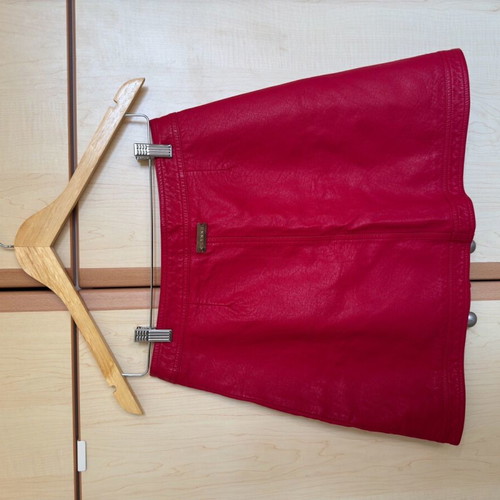 Lynne leather skirt new, red, size S