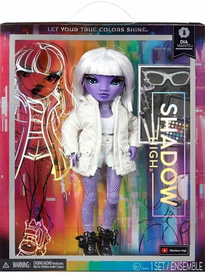 Dia Mante Shadow High doll