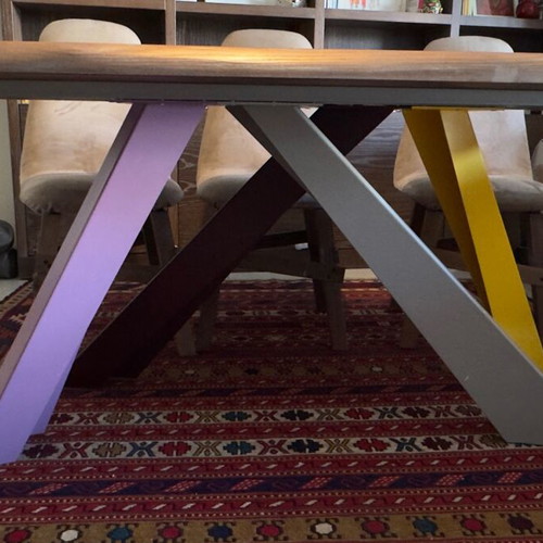 Solid Wood Dining Table like new with solid metal legs