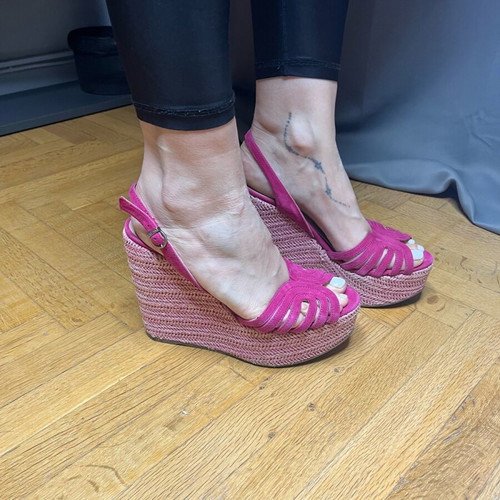 Marcela Yil platforms like new, fuchsia leather, size 39