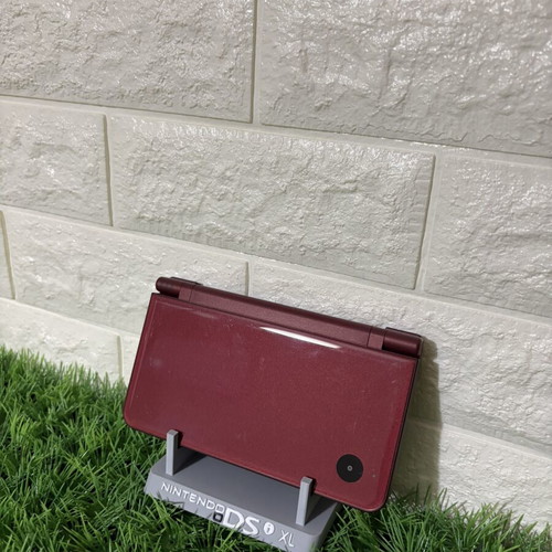 3D printed stand for Nintendo DS XL