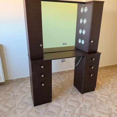 Bedroom vanity set with 8 spotlights and storage, includes stool